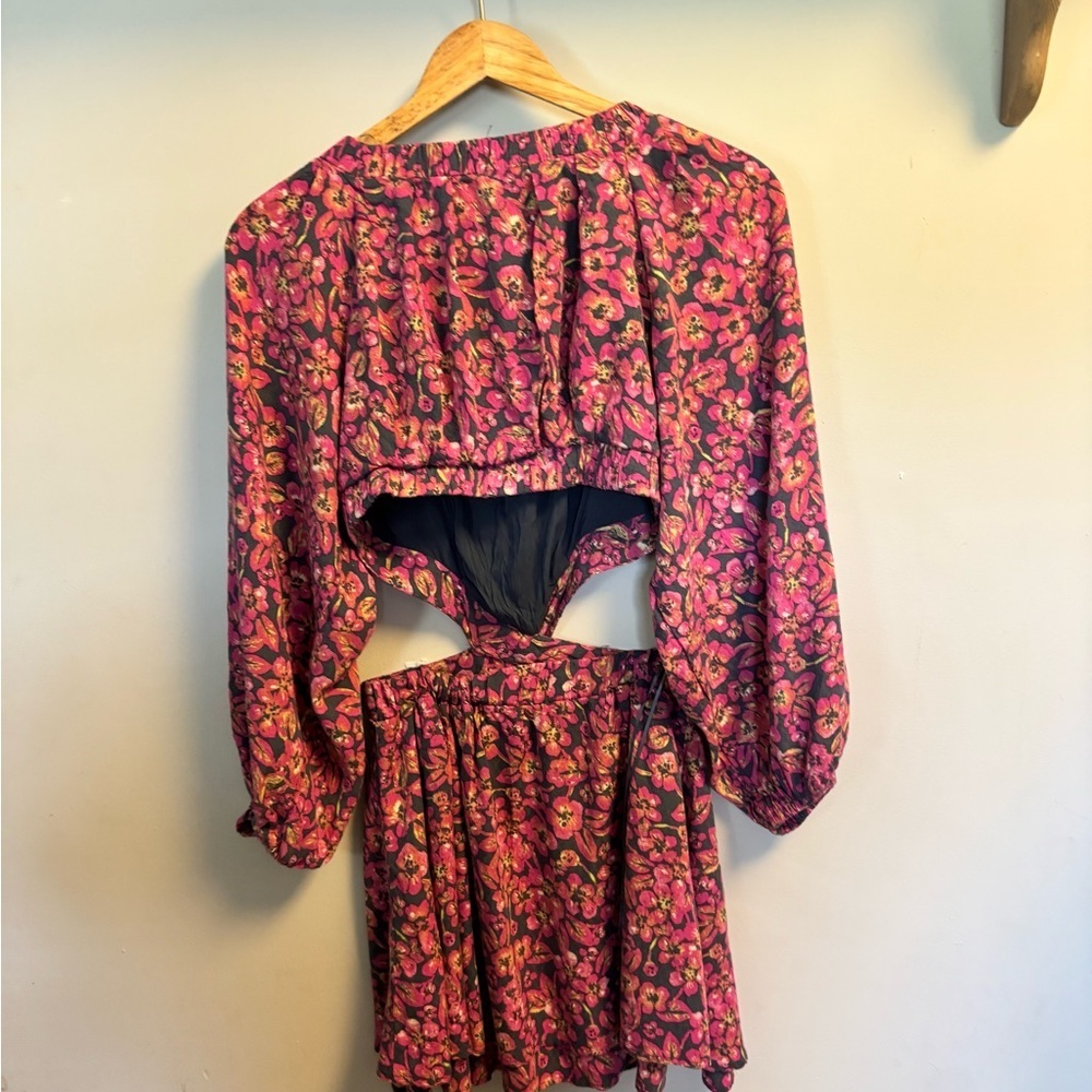Free People Jeal Bohemian Floral Cutout Dress
Pink Long Sleeve Dress Medium - Picture 6 of 7